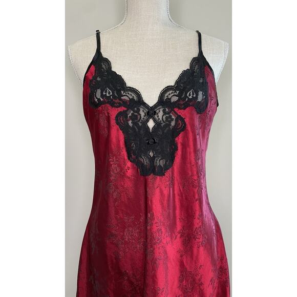 Vintage California Miss M Red Lace Slip Dress Lingerie Nightgown Nightie Gothic - Picture 2 of 15